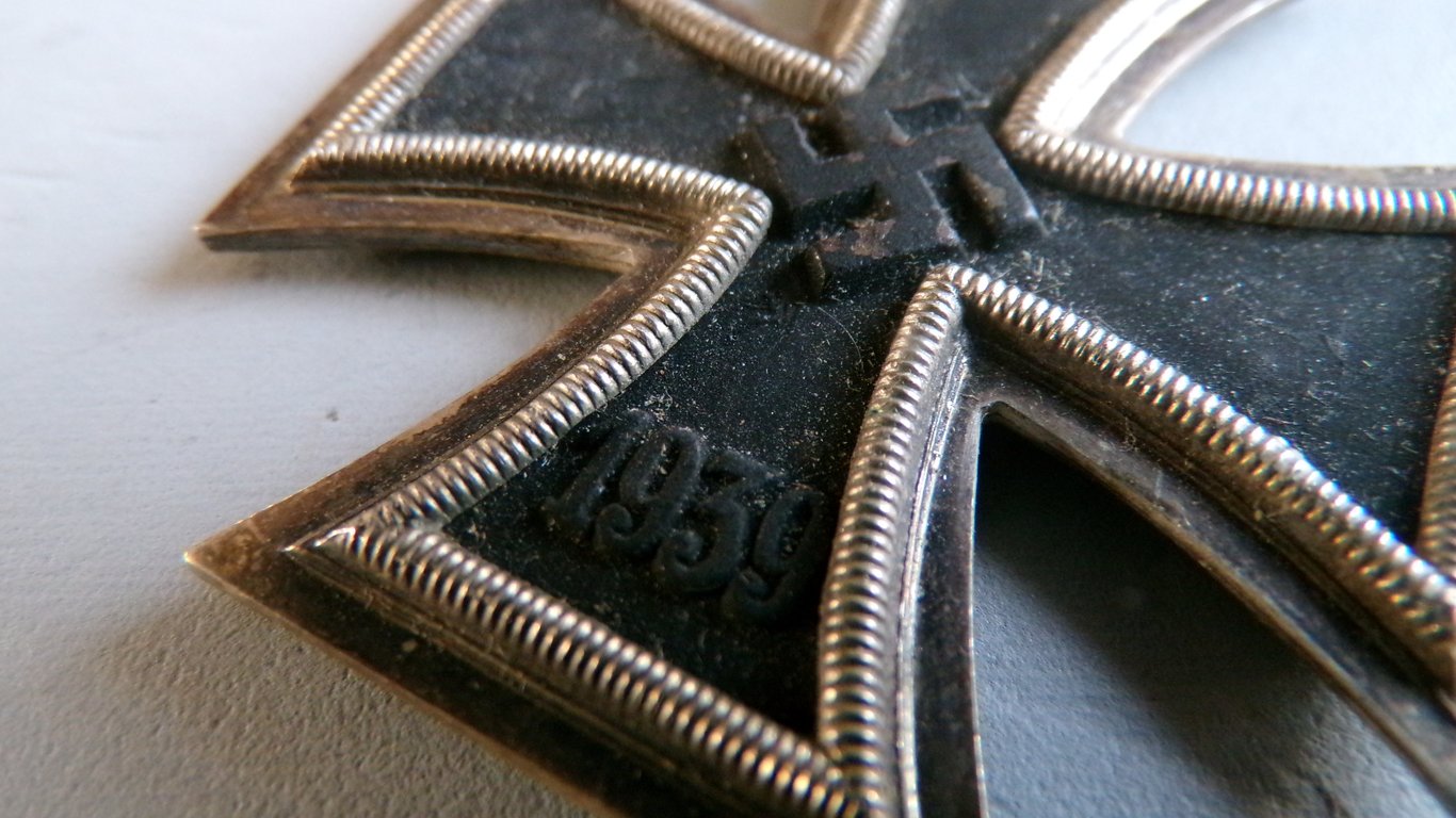 Iron Cross 2nd Class "25"