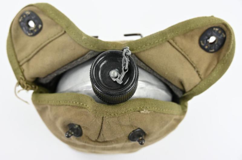 US M-1941 Cavalry/Paratrooper Canteen