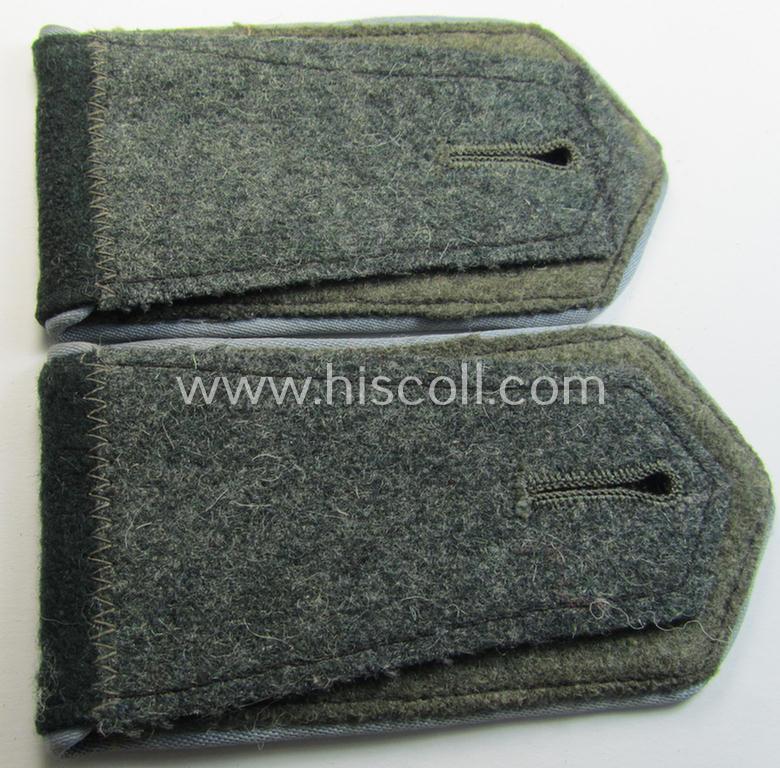 Attractive - and fully matching! - pair of Eastern-volunteer- (ie. 'Ostvölker'-) related shoulderstraps as was intended for a: 'Turkistanischer'-volunteer within the 'Deutsche Wehrmacht' (ie. within the: 'Turkistanisches Legion')