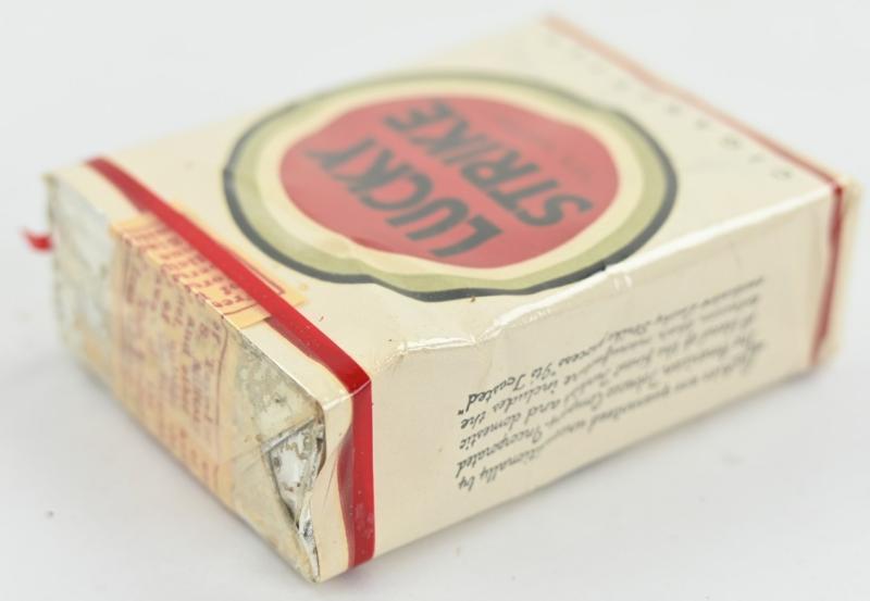 US WW2 Package of Lucky Strike Cigarets