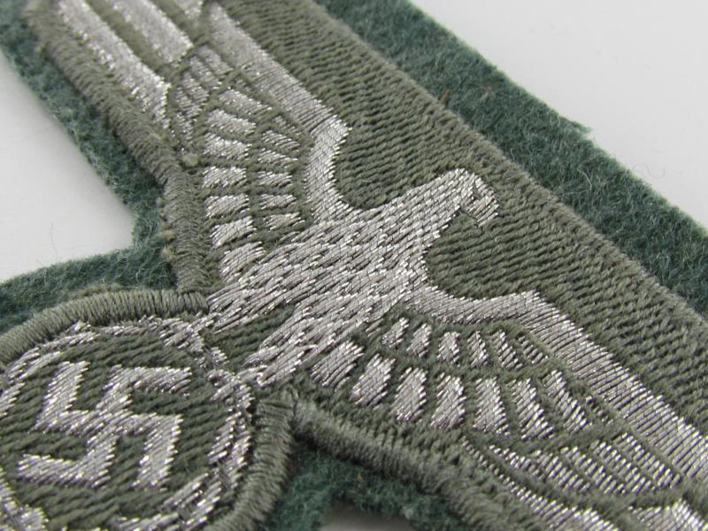 M33 army (Heer) ‘BeVo’ flatwire breast eagle