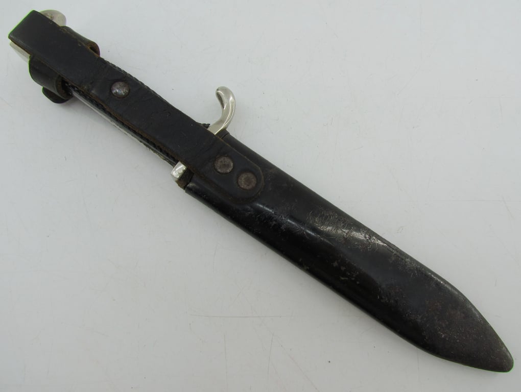 Hitler Youth Fahrtenmesser – Carl Eickhorn, Solingen – RZM M7/66 – 1938
