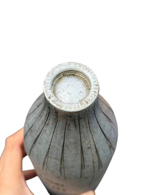 WH (HEER) Vehicle Motor Oil Bottle