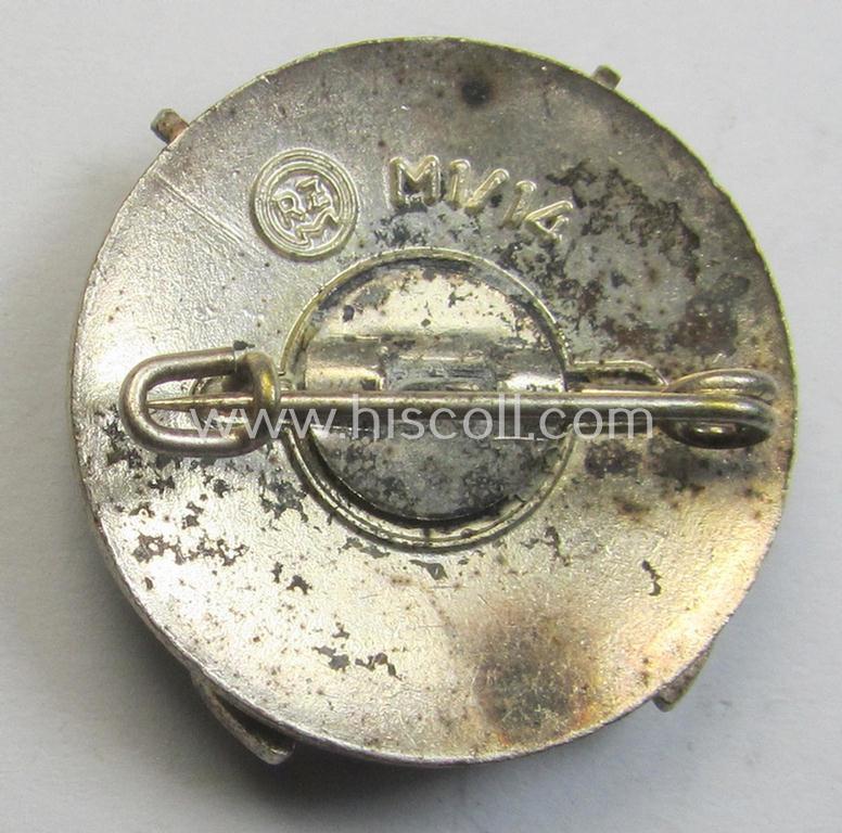 Nicely preserved - and just moderately used ie worn! - HJ ('Hitlerjugend') so-called: 'HJ-Schiessauszeichnung' (or: HJ shooting- ie. marksmans'-badge) being a nicely maker- (ie. 'RzM - M1/14'-) marked example