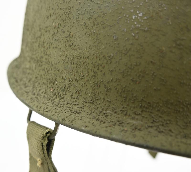 US WW2 M1 Swivel Bale Combat Helmet