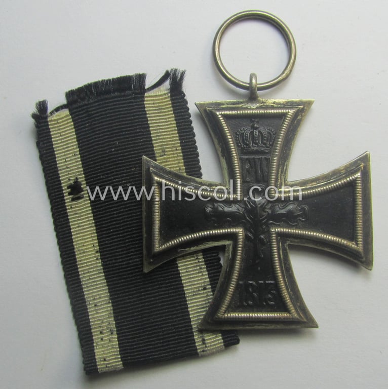 WWI-period: 'Eisernes Kreuz II. Klasse' (being a typical non-maker-marked example)