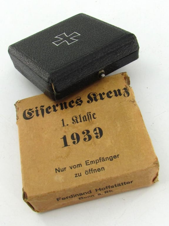 Iron Cross 1st Class Case + cardboard packaging , Ferdinand Hoffstätter Bonn a. Rh.