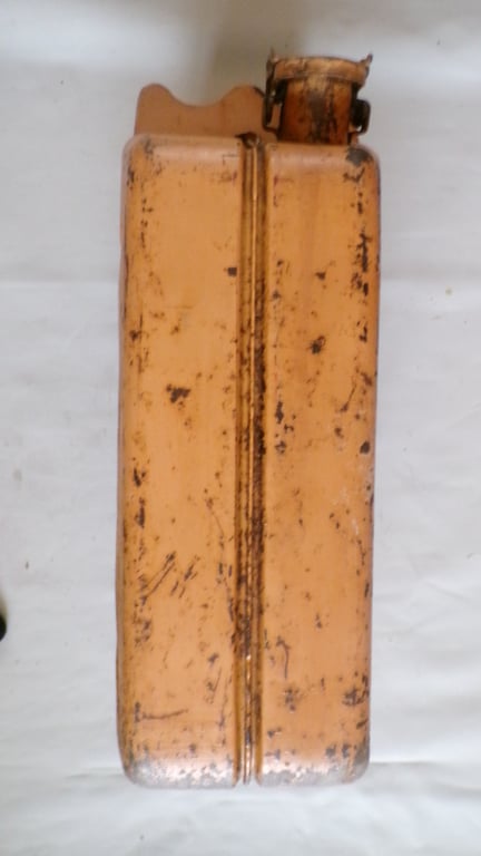 Wasserkanister 20l or jerrycan