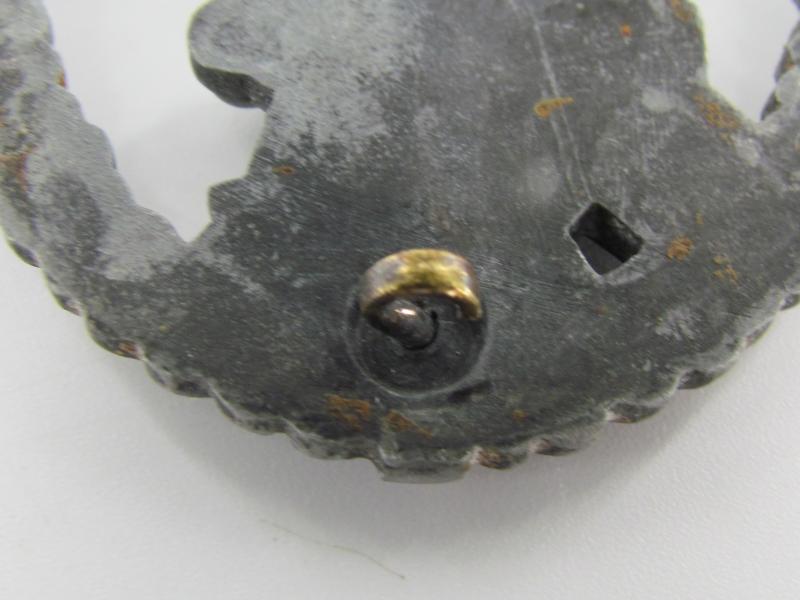 Luftwaffe Flak Abzeichen ( Flak Artillery War Badge )