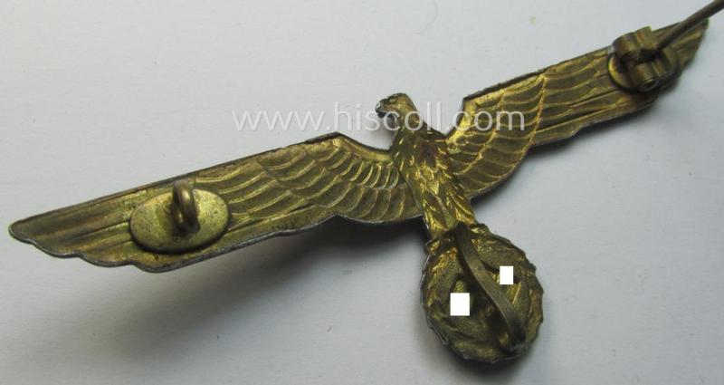 WH (Kriegsmarine) somewhat darker golden-toned breast-eagle as intended for usage onto the white-coloured, naval-type summer tunics ('Brustadler für Sommerrock der Kriegsmarine')