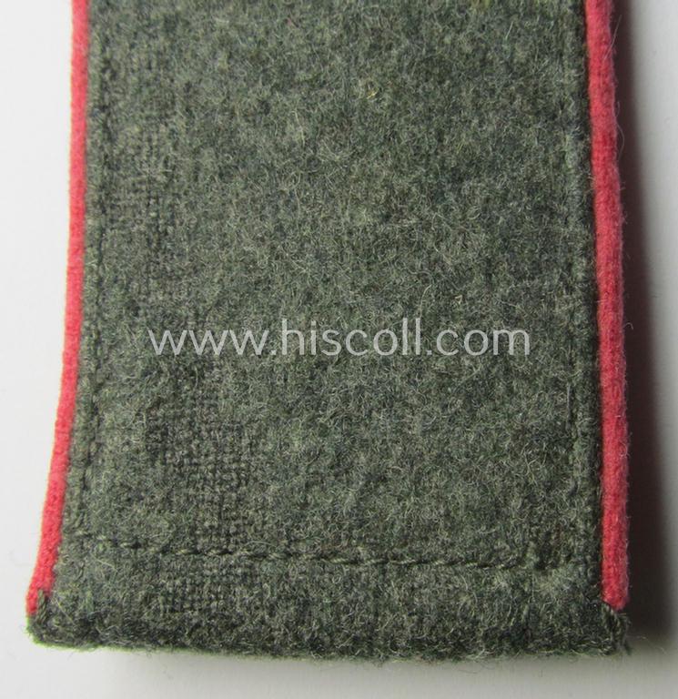 Single, WH (Heeres) 'M40 o. M43'-pattern, EM-type shoulderstrap: 'Soldat eines Pz- o. Panzerjäger-Abtlgs. o. Rgts.'