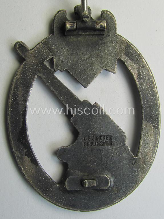 Superb - albeit regrettably incomplete! - 'Heeres-Flakkampf-Abzeichen' being a typical maker- (ie. 'Juncker'-) marked- and/or silvered 'Feinzink'-based specimen as was produced by the maker (ie. 'Hersteller') named: 'C.E. Juncker - Berlin SW...