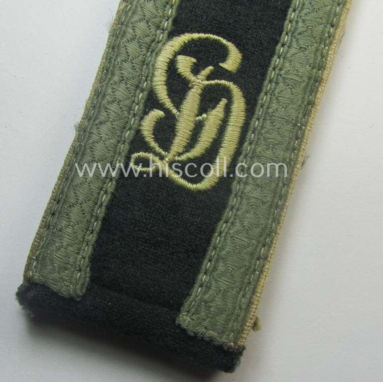 Superb - regrettably single but nevertheless rarely encountered! - WH (Heeres), early-war-period (ie. 'M41'-pattern styled-) NCO-type shoulderstrap for usage by an: 'Unteroffizier eines Inf.-Rgts. der “Grossdeutschland”-Div.'