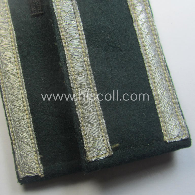 Fully matching - and just minimally used! - pair of WH (Heeres) NCO-type (ie. 'M36- o. M40'-pattern- and/or 'pointed styled') formerly 'cyphered' shoulderstraps as was intended for an: 'Unteroffizier eines Infanterie-Rgts.'