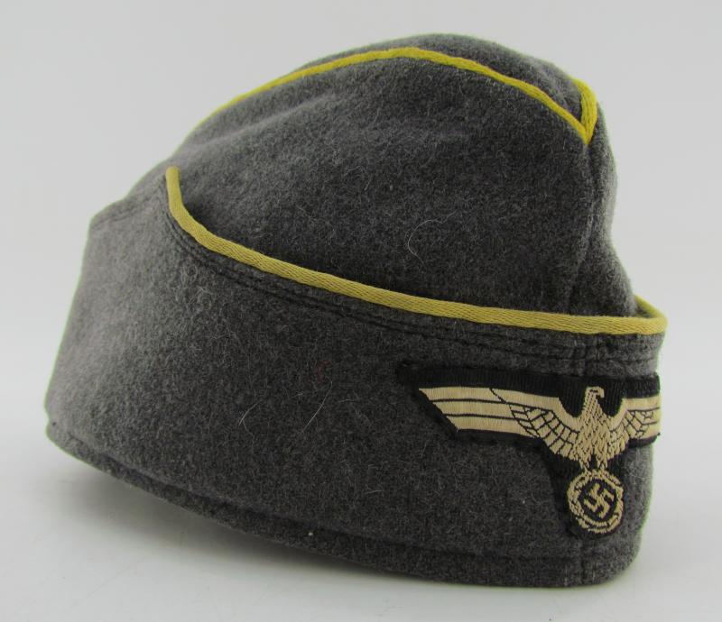 Wehrmacht Female ( Helferin ) Signal Auxiliaries Overseas Cap