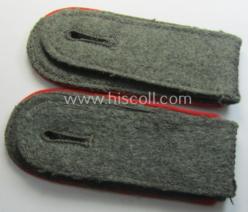 Pair of WH (Luftwaffe), early-war-period- (and I deem 'tailor-made') NCO-type shoulderstraps as was intended for usage by an: 'Unteroffizier eines Flakartillerie-Abteilungs o. Rgts.'