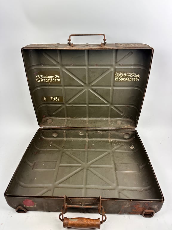 WW2 German Stick Grenade Box 1937