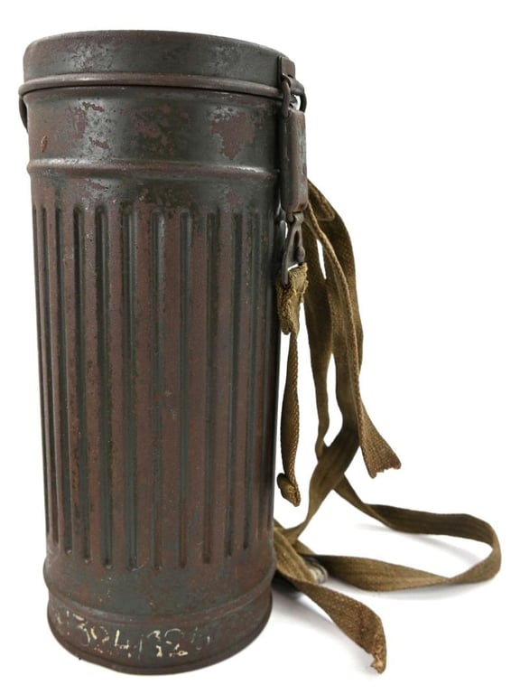 German WH M31 Gasmask & Cannister