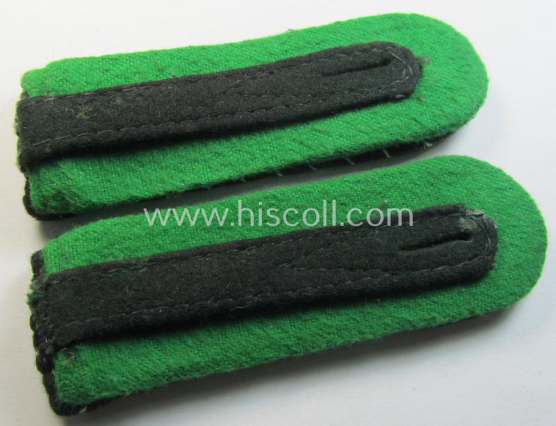 Superb - fully matching albeit clearly tunic-removed - pair of so-called: 'SS/SD'-related EM-pattern shoulderboards (ie.: 'Schulterstücke für Mannschaften im SD o. Sicherheitsdienst') as used by an SD-official with the rank of: 'SS-Mann'