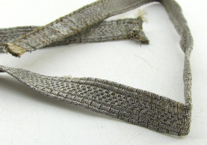 Wehrmacht NCO ‘Unteroffizier’ silver collar tresse