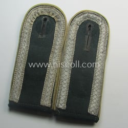 Pair WH (Heeres) NCO-type (ie. 'M40'-pattern) shoulderstraps: 'Unteroffizier...
