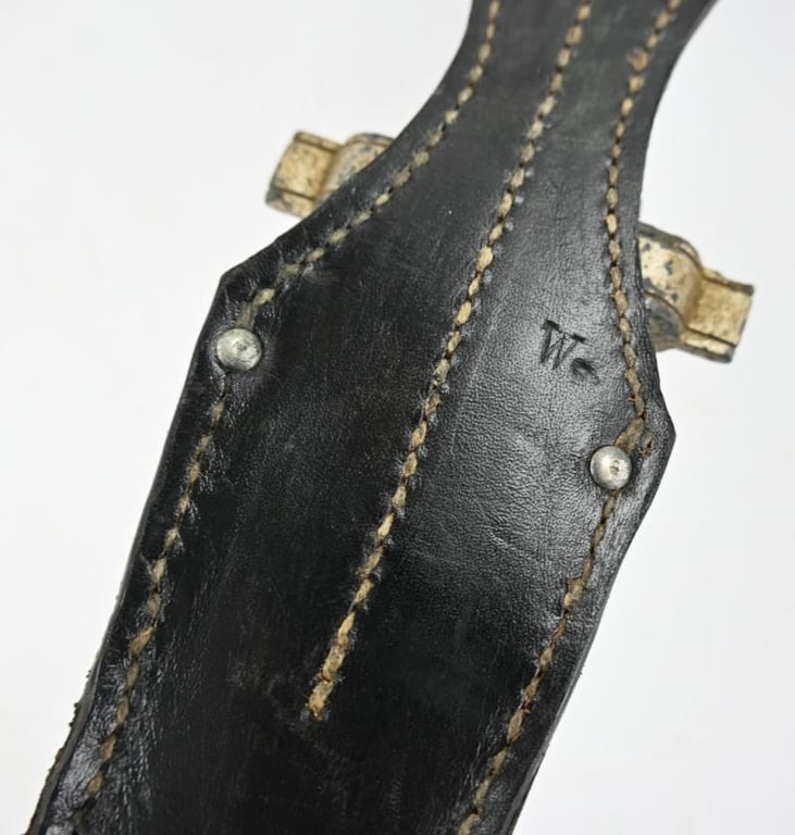 German DRK Hewer Dagger with Frog