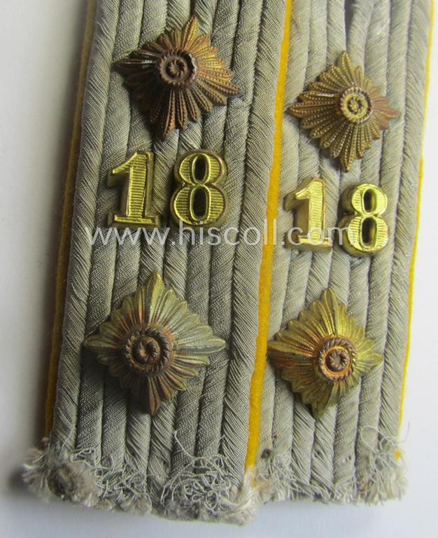 Pair of WH (Heeres) officers'-pattern, neatly 'cyphered' shoulderboards: 'Hauptmann des Reiter-Rgts. 18'