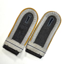 LW NCO Shoulder Boards (Unterfeldwebel)
