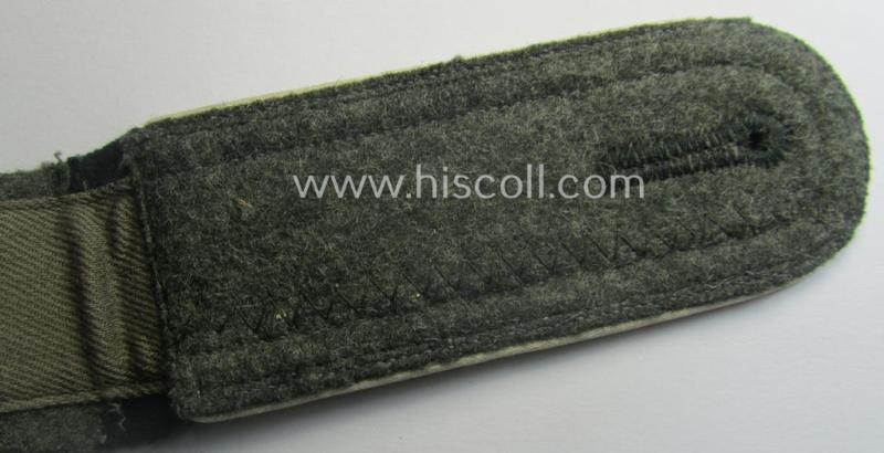 Superb - albeit regretttably single - example of an early-war-period (ie. 'M40'-pattern), WH (Heeres) 'cyphered', NCO-type shoulderstrap as was intended for an: 'Uffz. der Infanterie und Mitglied des Unteroffizierschule Bergzabern'