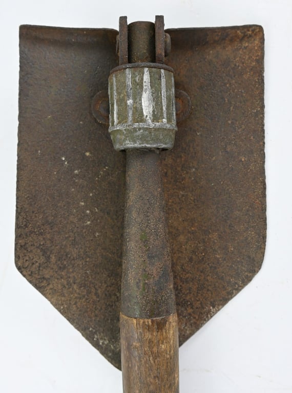 US WW2 M-1943 Folding Shovel 'Cheneux'