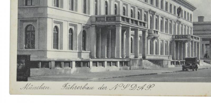 German Postcard Führer's building Munich
