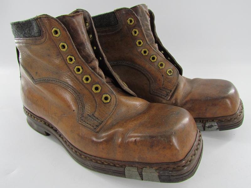 WH/SS Skijäger Ski Boots....Marked