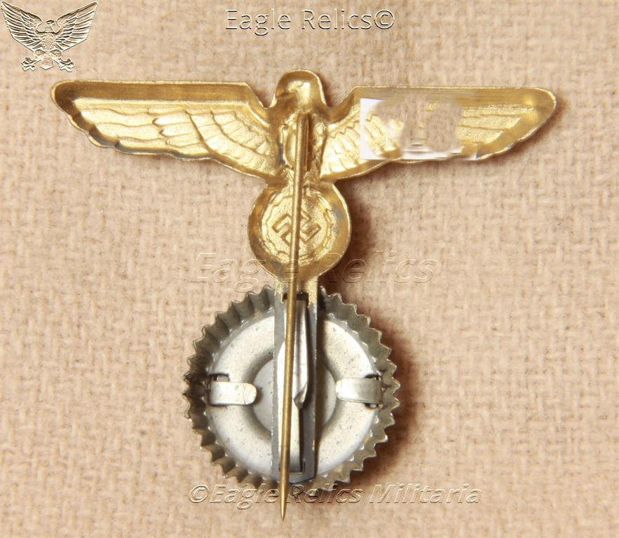 Kriegsmarine " One Piecs EM/NCO Cap Badge