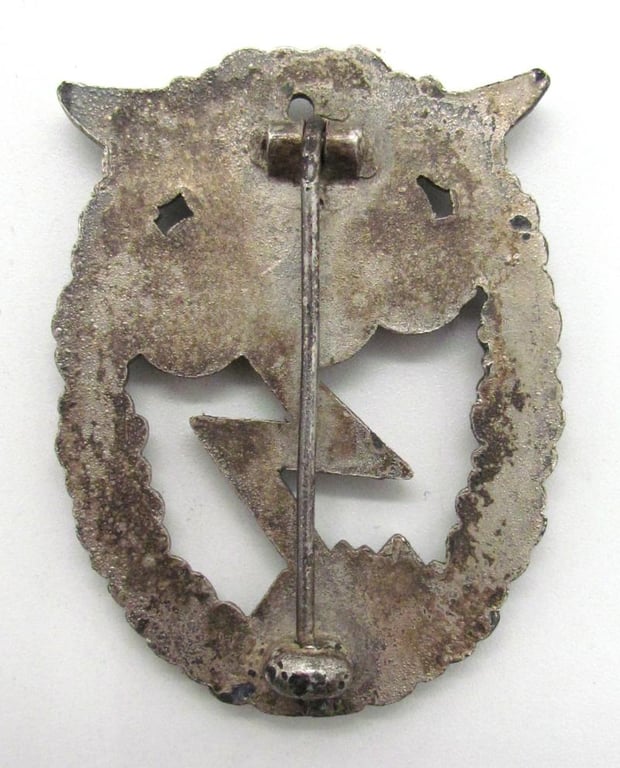 Luftwaffe Ground Assault Badge – Arno Wallpach, Salzburg