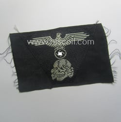 Waffen-SS black-coloured M43-pattern 'Panzer'-cap-trapezoid as executed in 'BeVo'-weave-pattern...