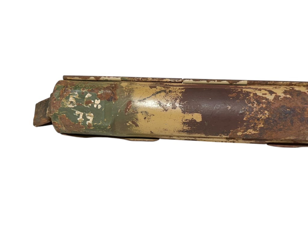 MG 42 Camouflaged Spare-barrel container
