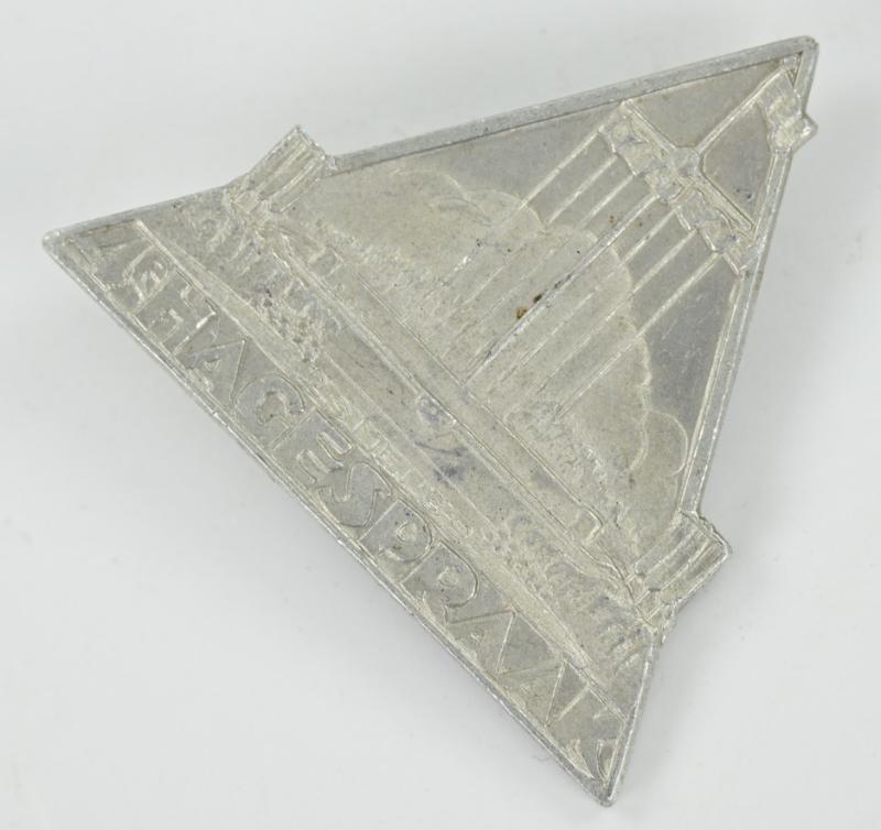 Dutch NSB Meeting Badge '4e Hagespraak' 1939