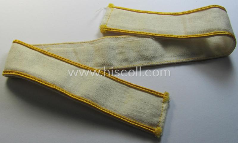 Stunning, WH (LW o. Heeres) cuff-title (ie. 'Ärmelstreifen') entitled: 'Kreta' that comes in a presumably issued- (albeit simply never used- ie. 'virtually mint'-), condition