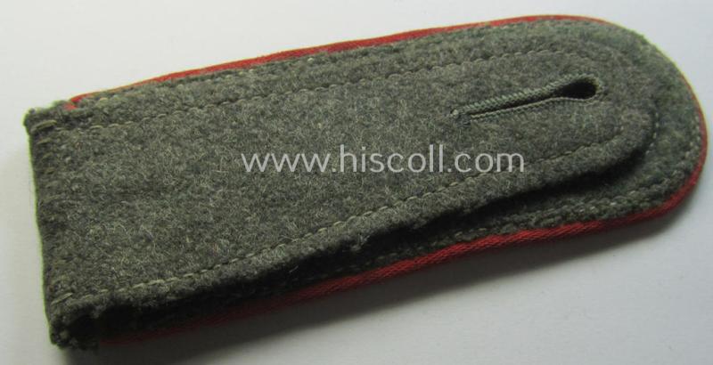 Superb - albeit single! - example of a WH (Heeres), early- (ie. mid-)war period- (ie. 'M40'- ie. 'M43'-pattern) neatly 'cyphered' NCO-type shoulderstrap as was intended for usage by an: 'Uffz. eines Artillerie-Lehr-Abts. o. Rgts.'