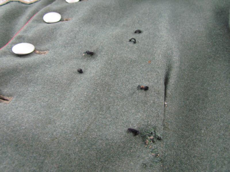 Wehrmacht Heer Artillery Waffenrock in the rank of Oberleutnant