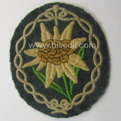 Neatly machine-embroidered, WH (Heeres) EM- (ie. NCO-) type:...