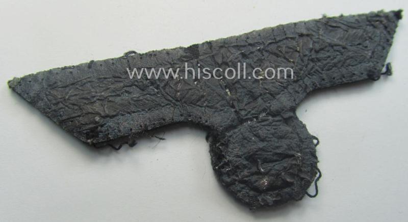 WH (Heeres) officers'-type, hand-embroidered breast-eagle (ie. 'Brustadler für Offiziere') as was executed in bright-silverish-coloured braid as was intended for usage on the various officers'-pattern tunics