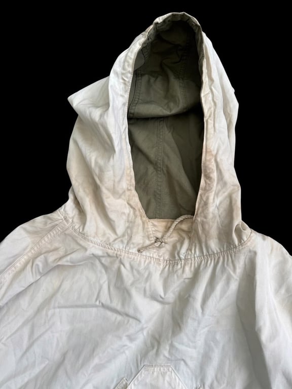 U.S. WWII reversible snow camouflage anorak/parka.