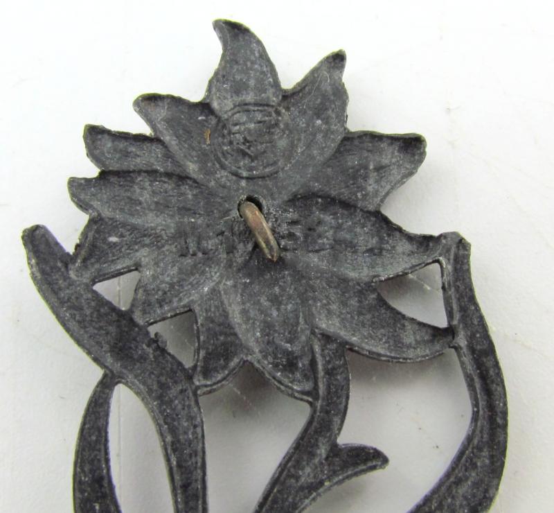 NSDAP SA or Hitlerjugend cap edelweiss by RZM M1/152