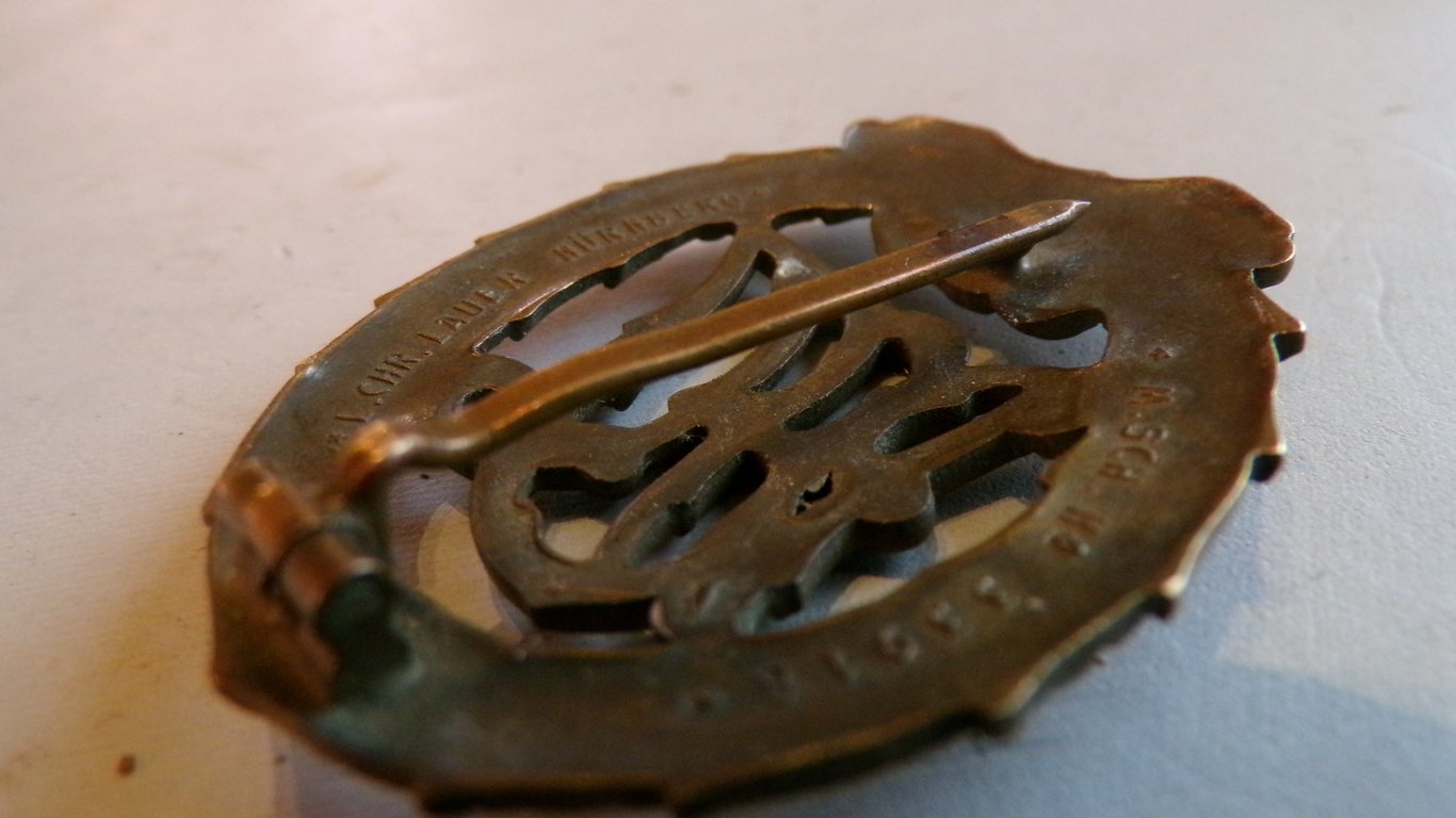 Deutsches Turn u Sportabz. 1919-1934 DRA in Bronze