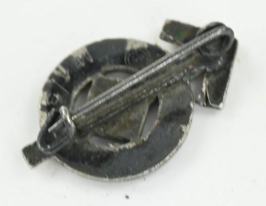 German Tinnie Hitler Youth Proficiency Badge in Silver