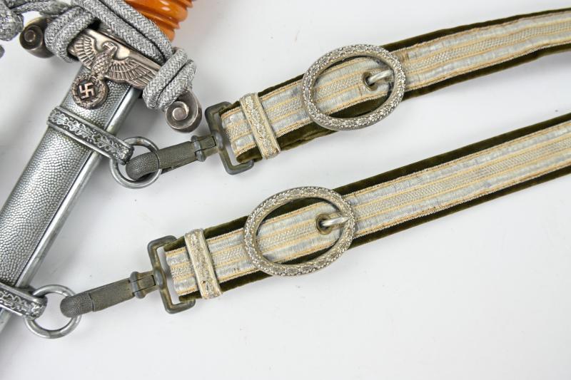 German WH Officer's Dagger with Hanger 'Carl Eickhorn'