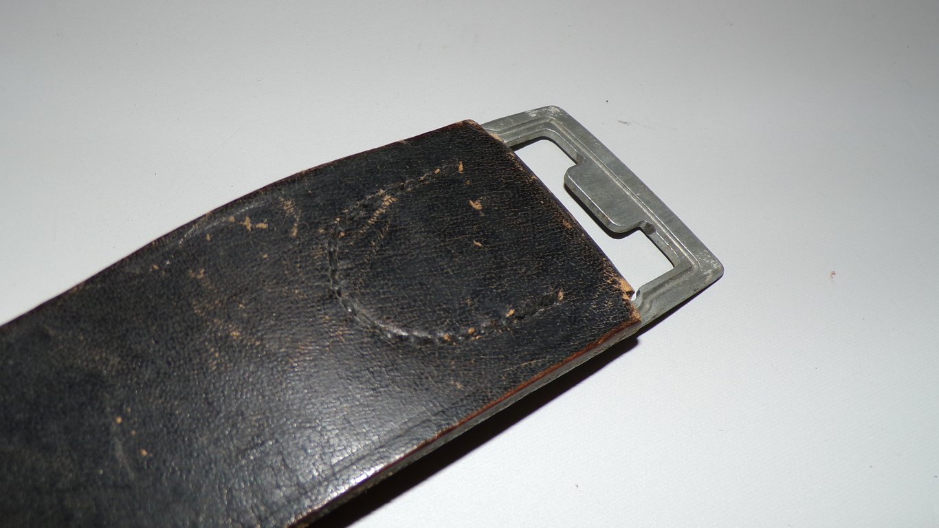 Hitlerjugend Belt and Buckle RZM M4/27