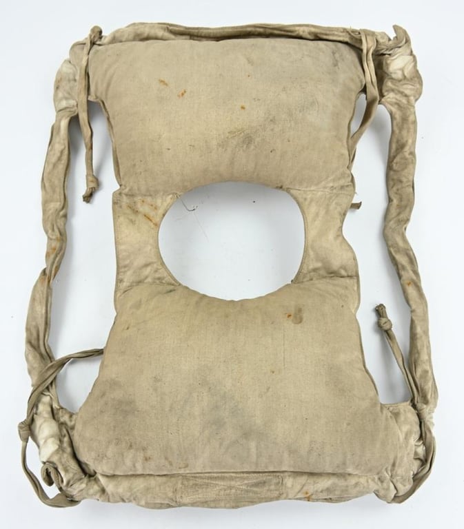 British WW2 Navy Life Jacket 'Board of Trade'