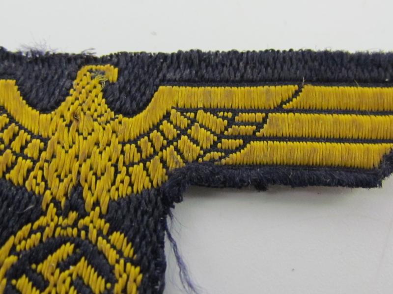 Kriegsmarine blue/gold ‘BeVo’ cap eagle